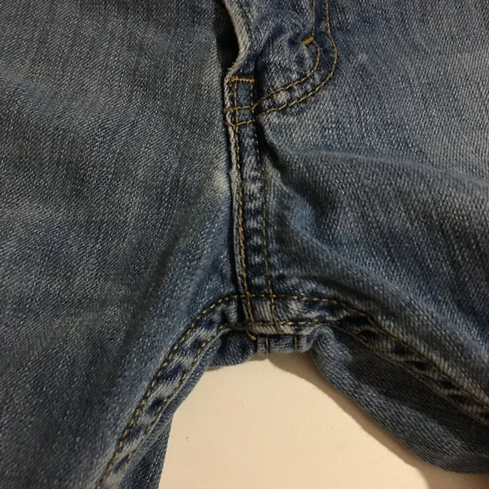 Levi's 559 Relaxed Straight Mens Jeans Size 38x30 Light Wash